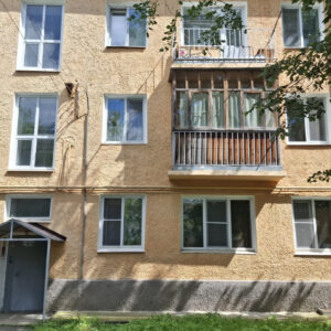  ул. Уральских рабочих,13